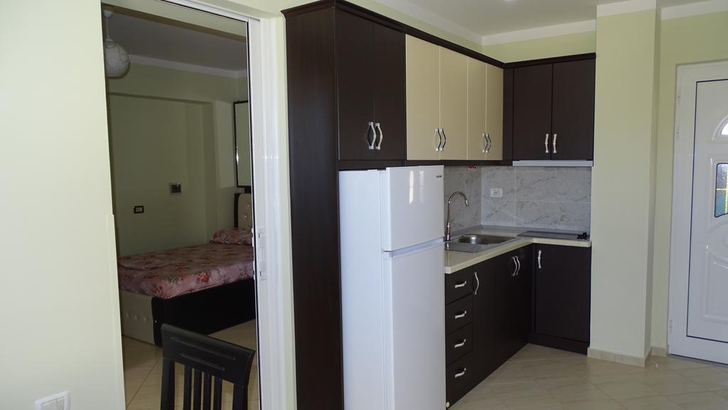 Modern Sea View Apartment Ksamil Exterior photo